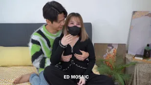 EDmosaic Верная мамаша впервые пробует чужой член